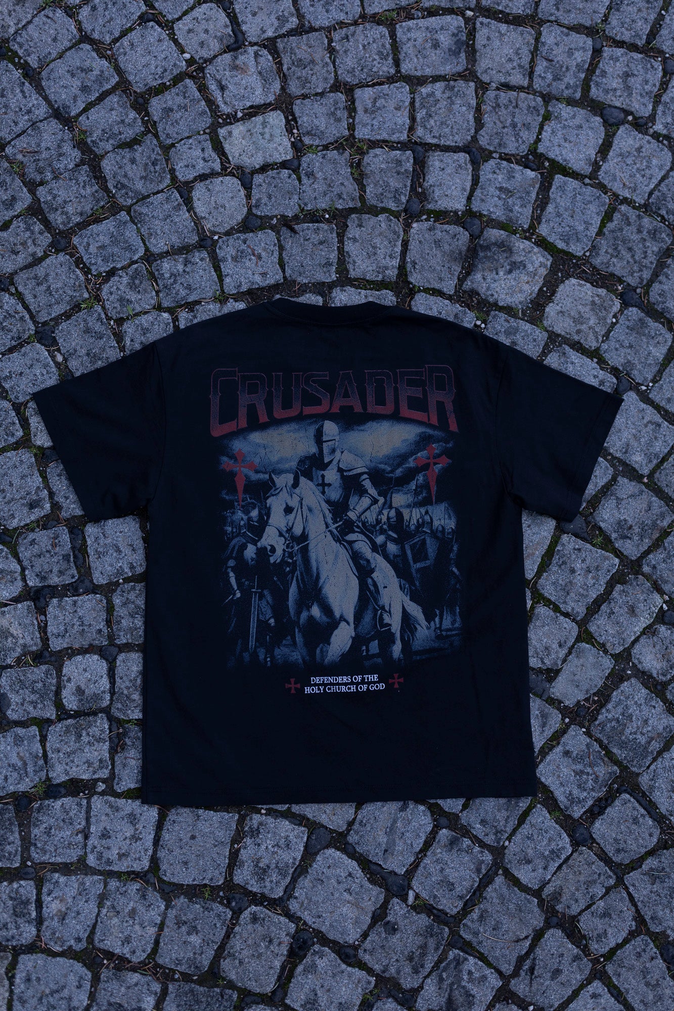 Saint Kaizen Christian gym wear shirt. Features the bold Battle For Light T-Shirt spiritual design. Oversize fit made from premium 220gr cotton.