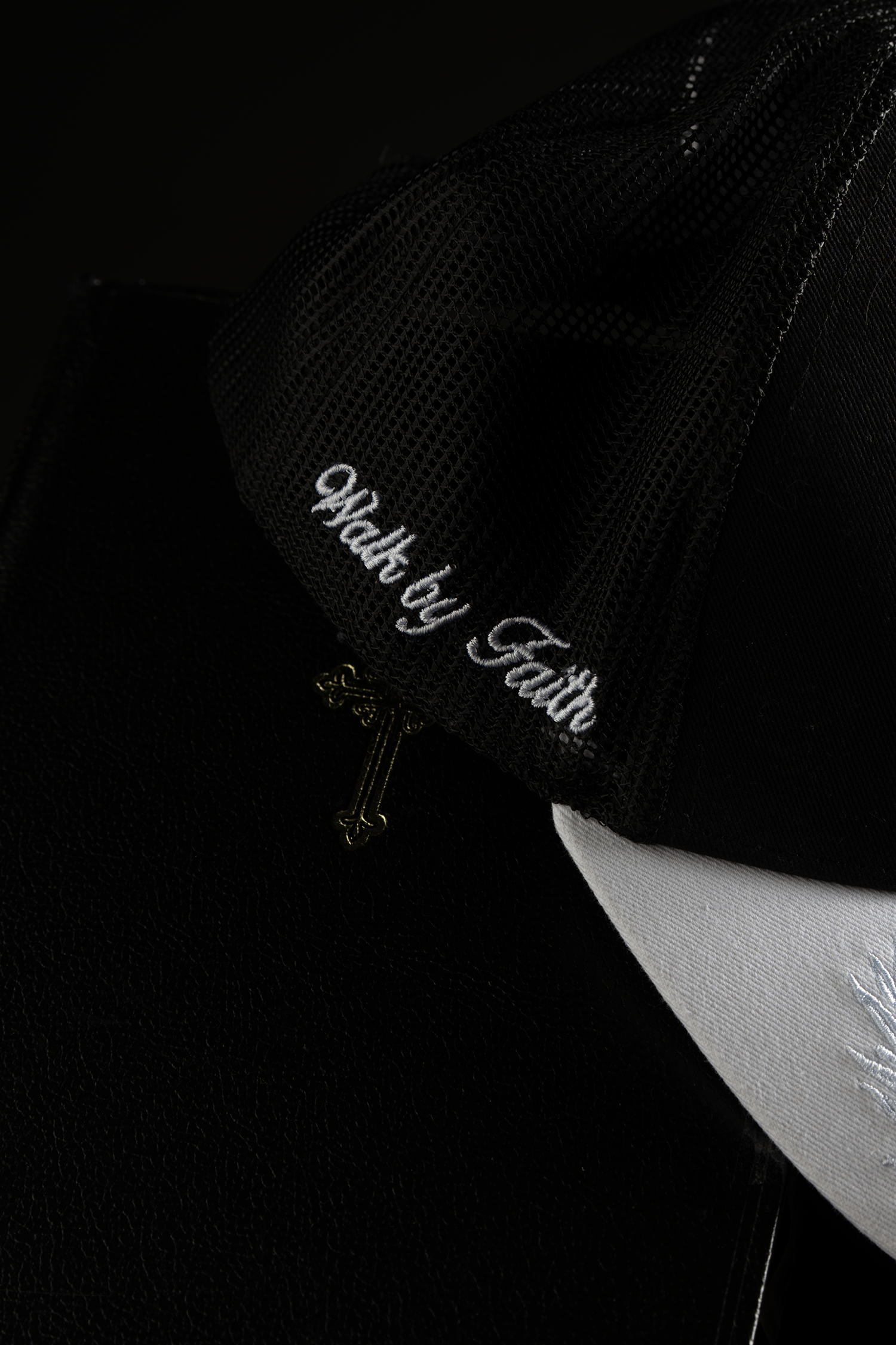 Redeemer Cap - White Black