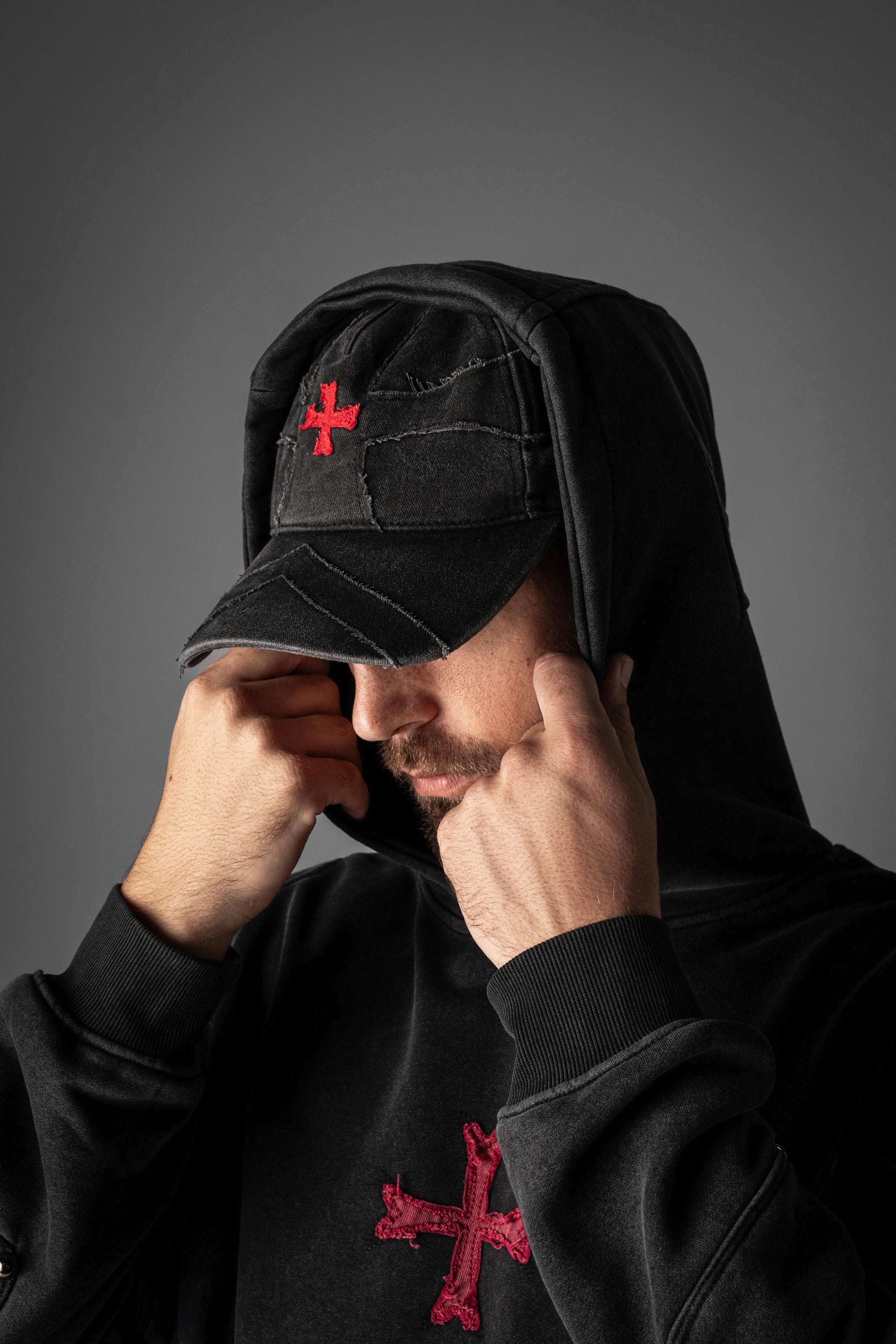 Saint Kaizen premium Christian gym wear Crusader Armor Cap. Features bold spiritual Artwork, A comfortable cap designed for both the gym and casual wear.