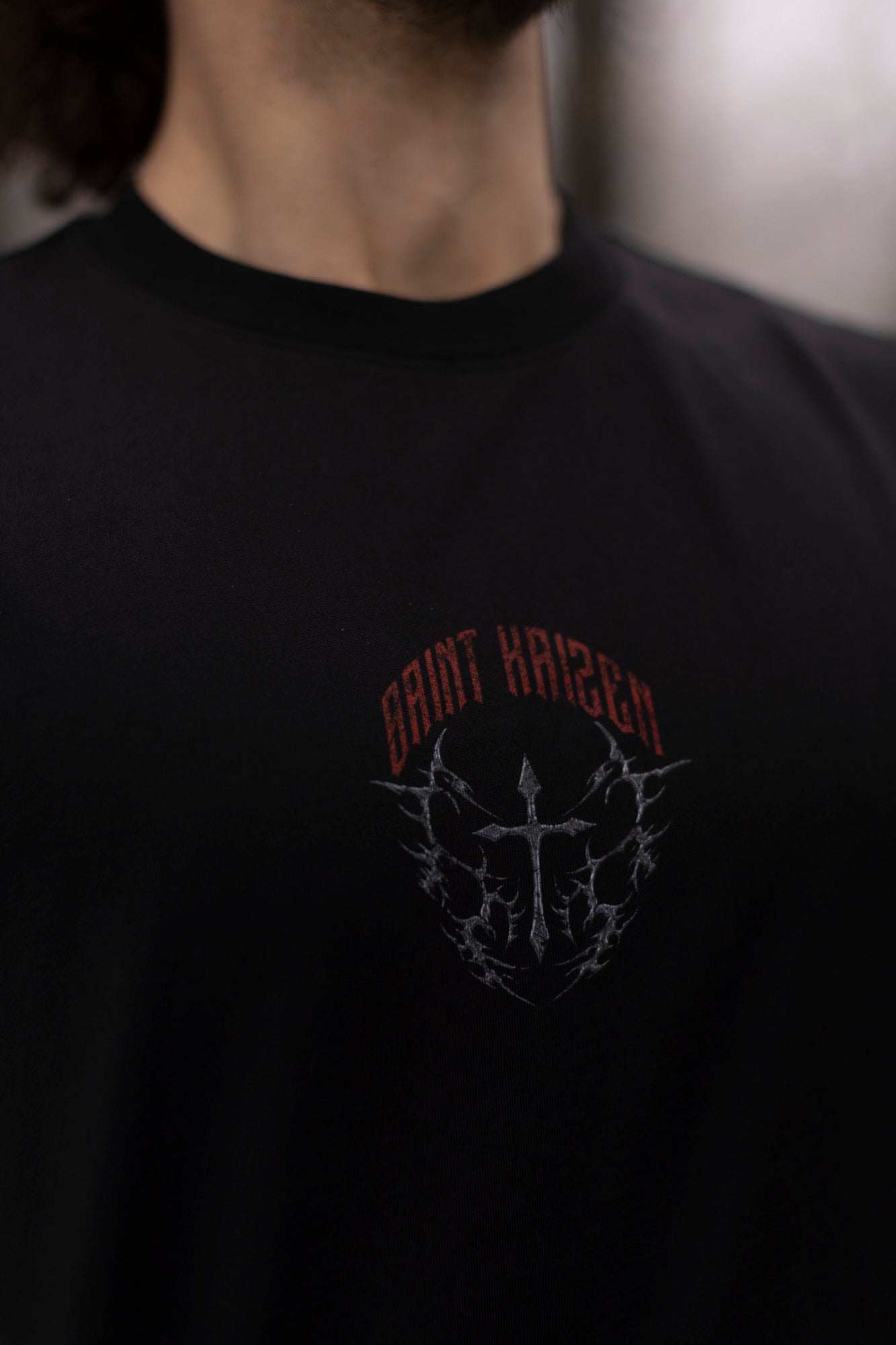 Saint Kaizen Christian gym wear shirt. Features the bold Crusader Helmet T-Shirt spiritual design. Oversize fit made from premium 220gr cotton.