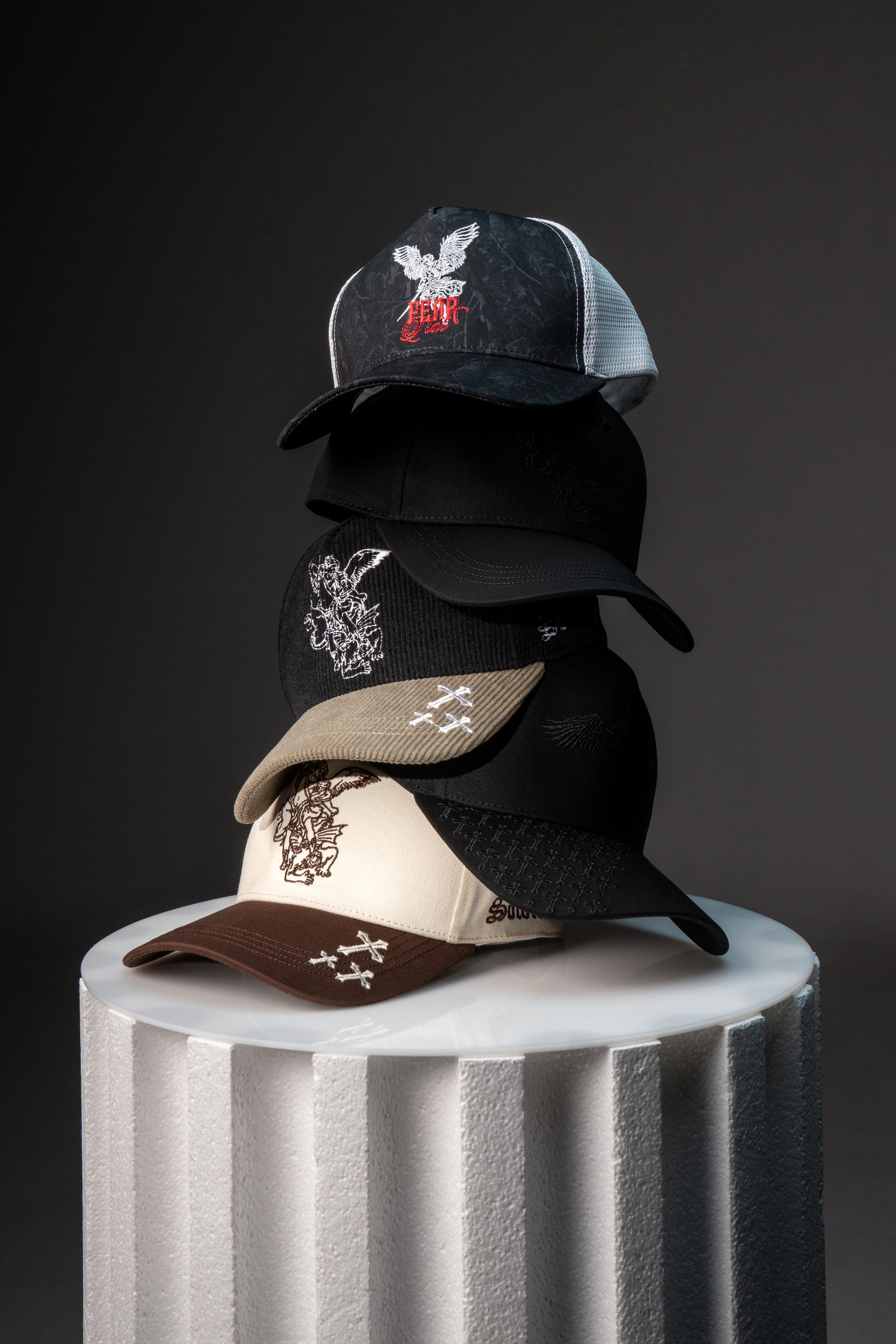 Saint Kaizen premium Christian gym wear Fear Not Camo Cap. Features bold spiritual Artwork, A comfortable cap designed for both the gym and casual wear.