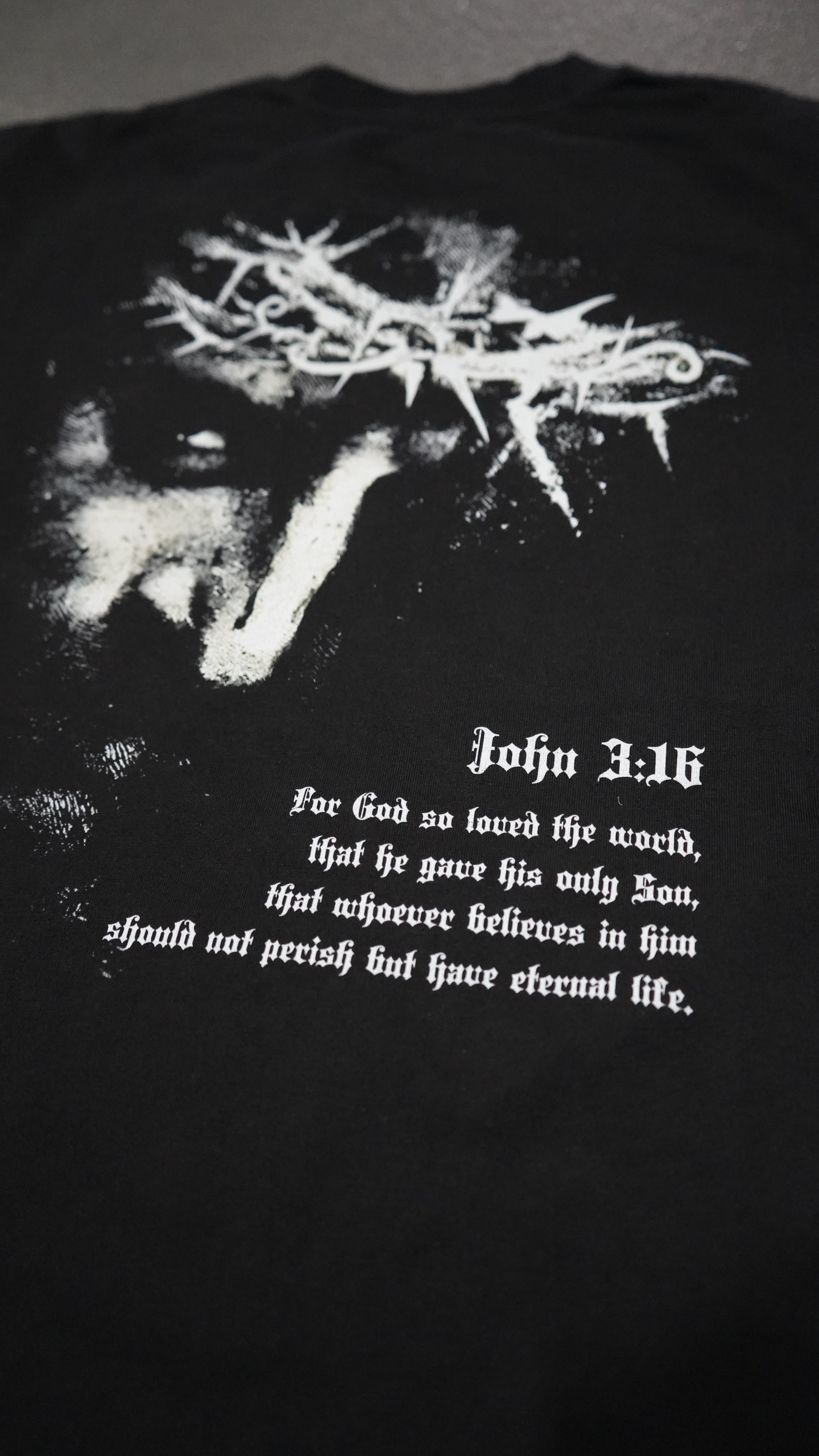 Saint Kaizen Christian gym wear shirt. Features the bold John 3:16 T-Shirt spiritual design. Oversize fit made from premium 220gr cotton.