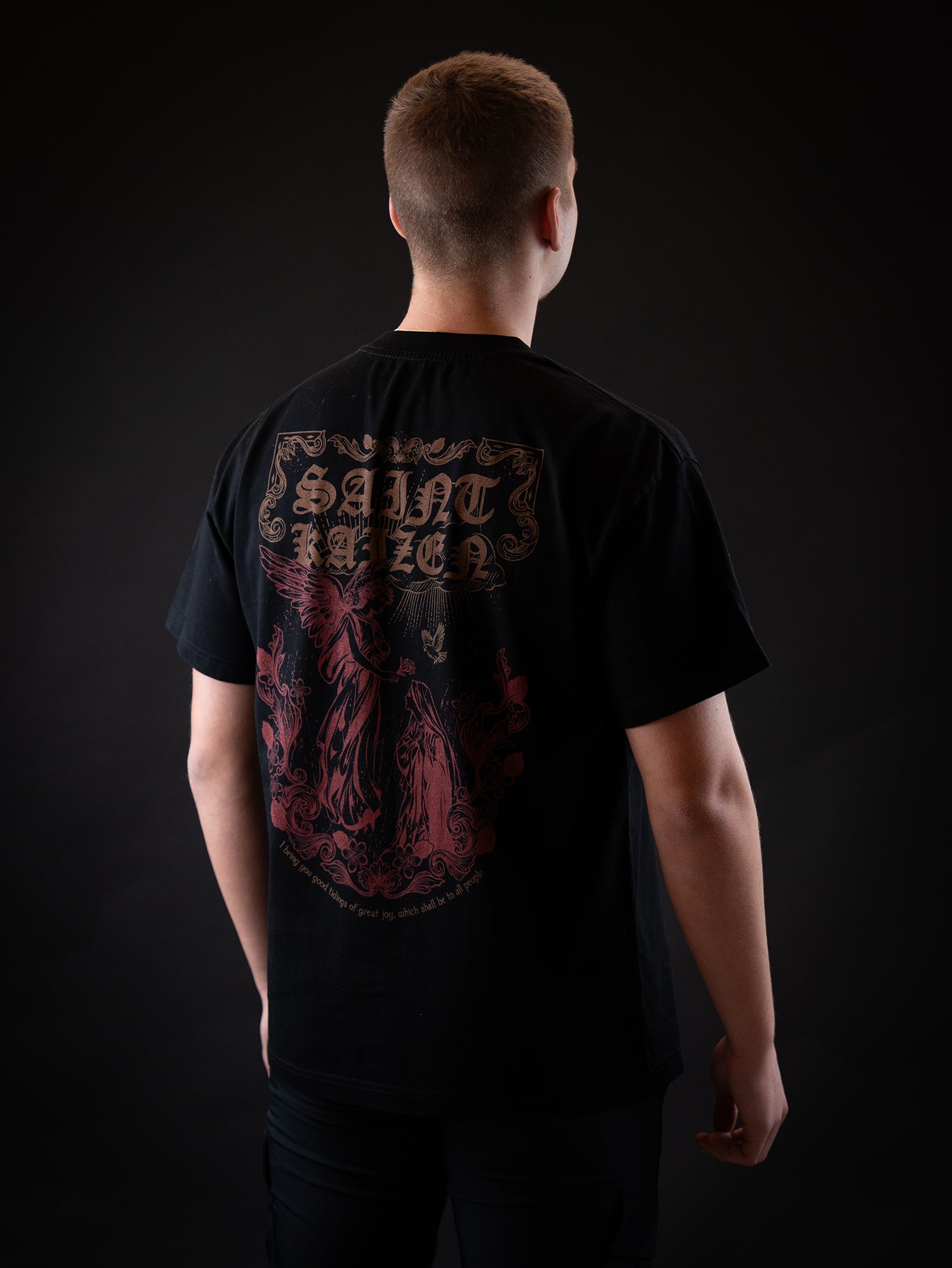 Saint Kaizen Christian gym wear shirt. Features the bold Angels Message T-Shirt - Black spiritual design. Oversize fit made from premium 220gr cotton.