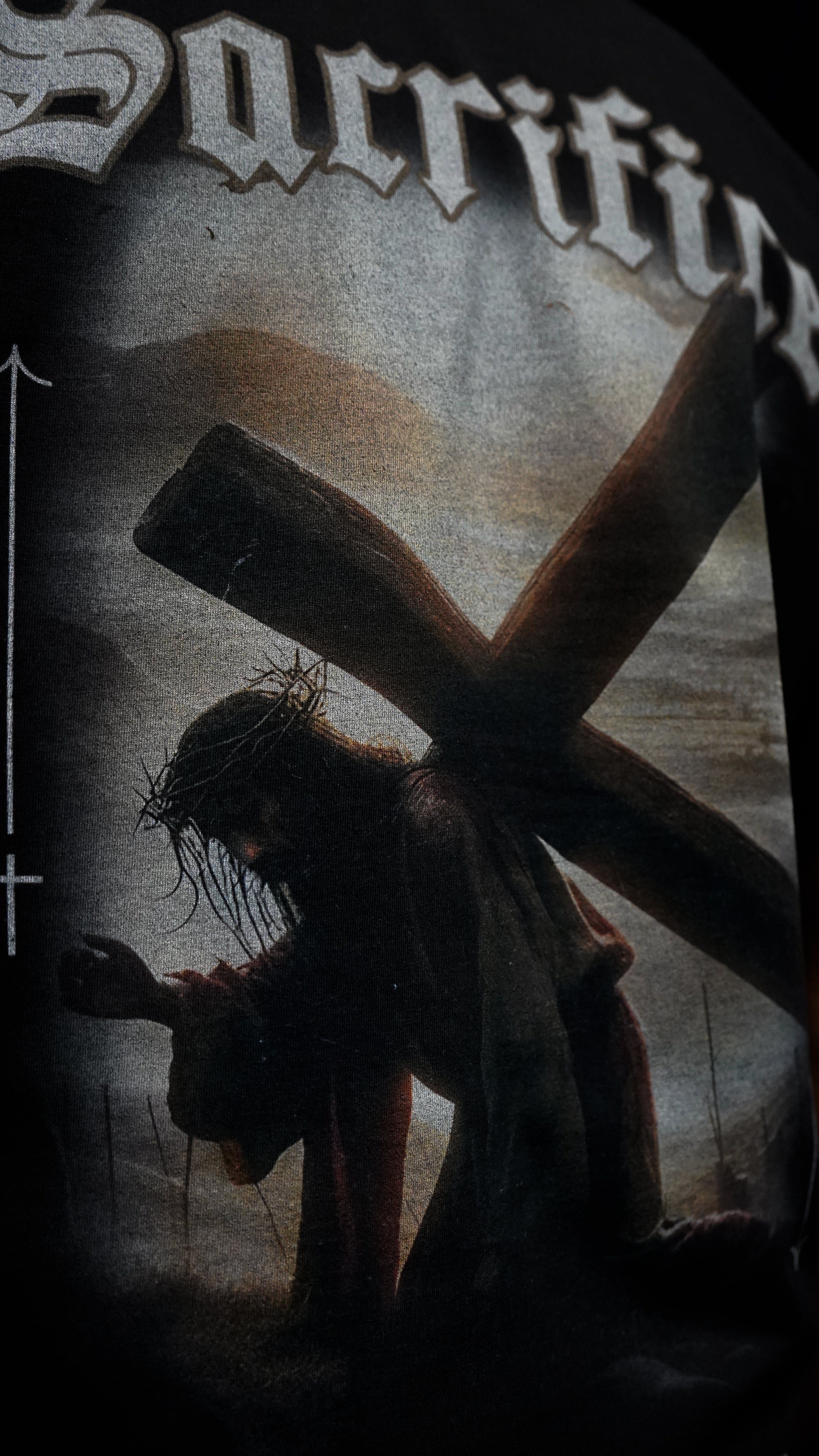 Saint Kaizen Christian gym wear shirt. Features the bold Carry the Cross T-Shirt spiritual design. Oversize fit made from premium 220gr cotton.