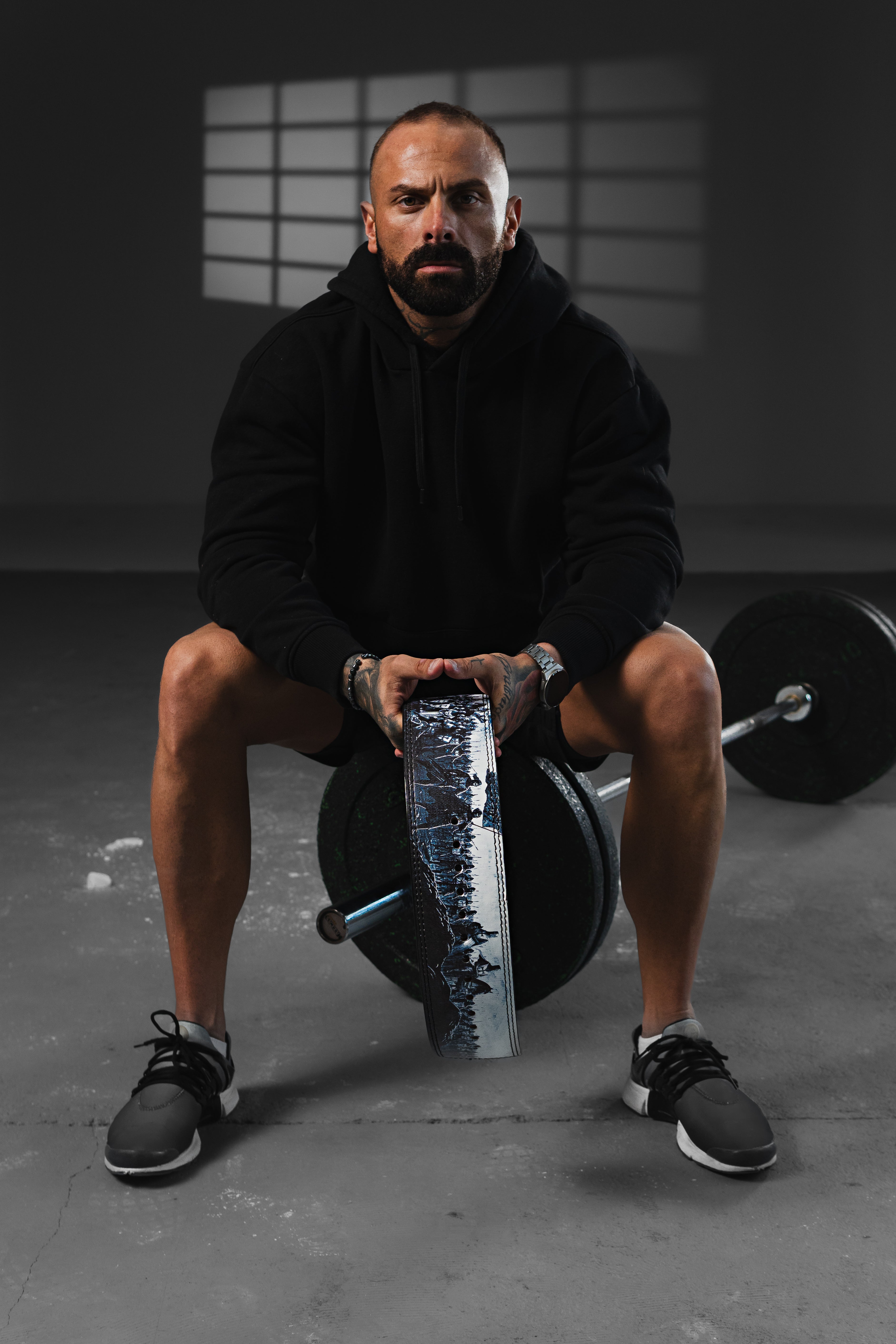 Saint Kaizen Crusader March Lever Belt (10mm, black) for Powerlifting. Premium Weightlifting belt designed for Christian athletes.