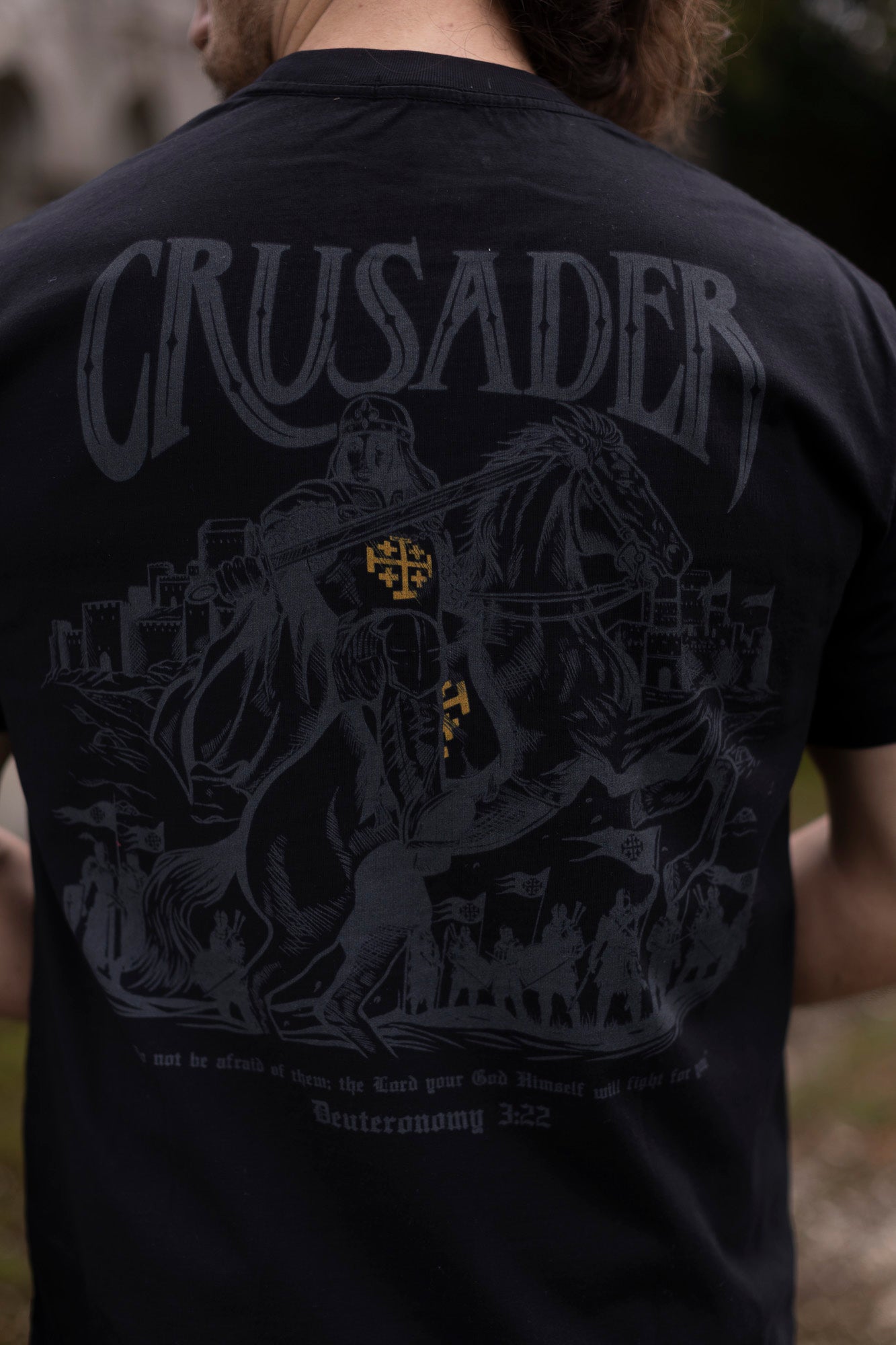 Saint Kaizen Christian gym wear shirt. Features the bold Crusader T-Shirt spiritual design. Oversize fit made from premium 220gr cotton.