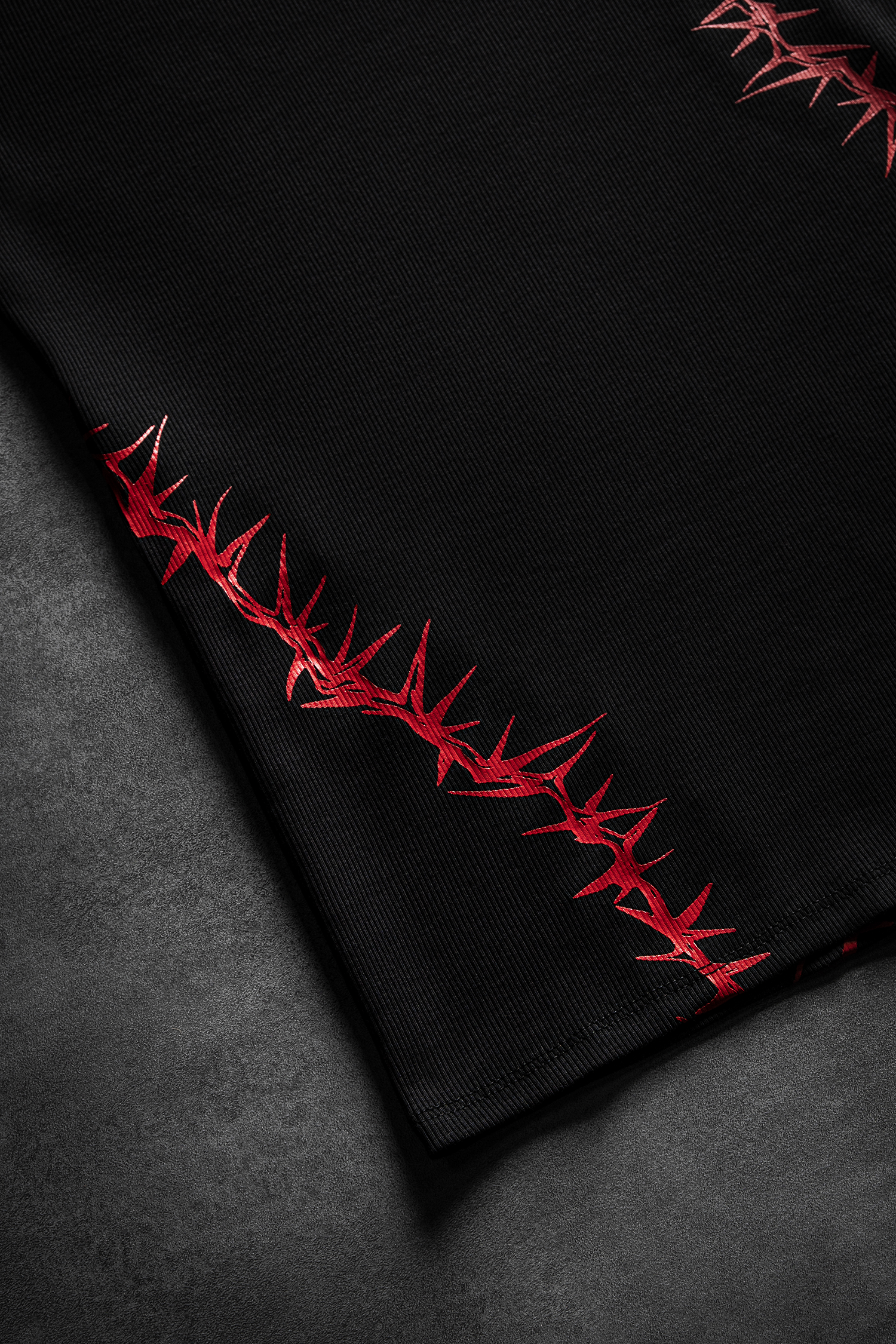 Risen Tank Top - Black