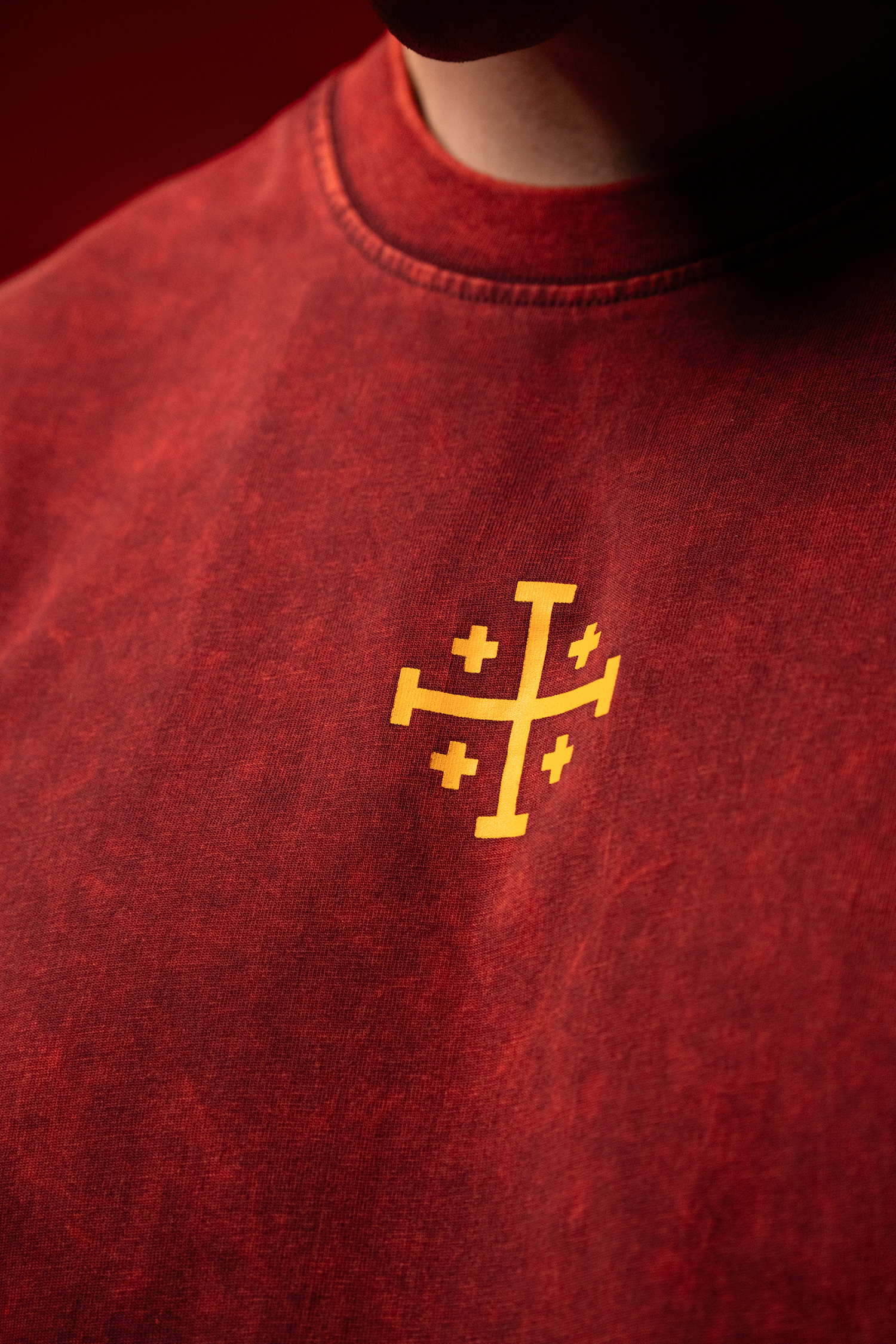 Deus Vult T-Shirt - Red