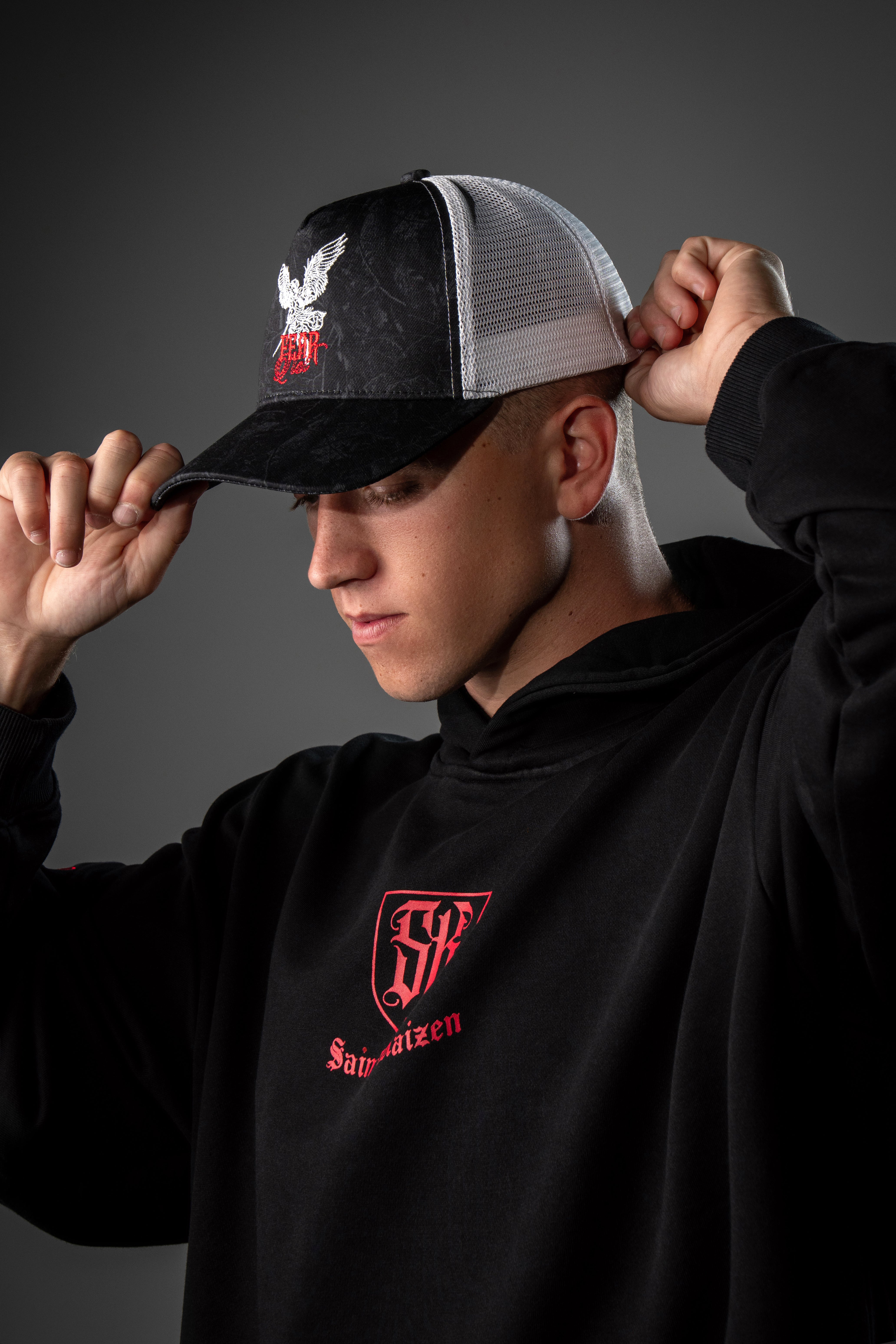 Saint Kaizen premium Christian gym wear Fear Not Camo Cap. Features bold spiritual Artwork, A comfortable cap designed for both the gym and casual wear.