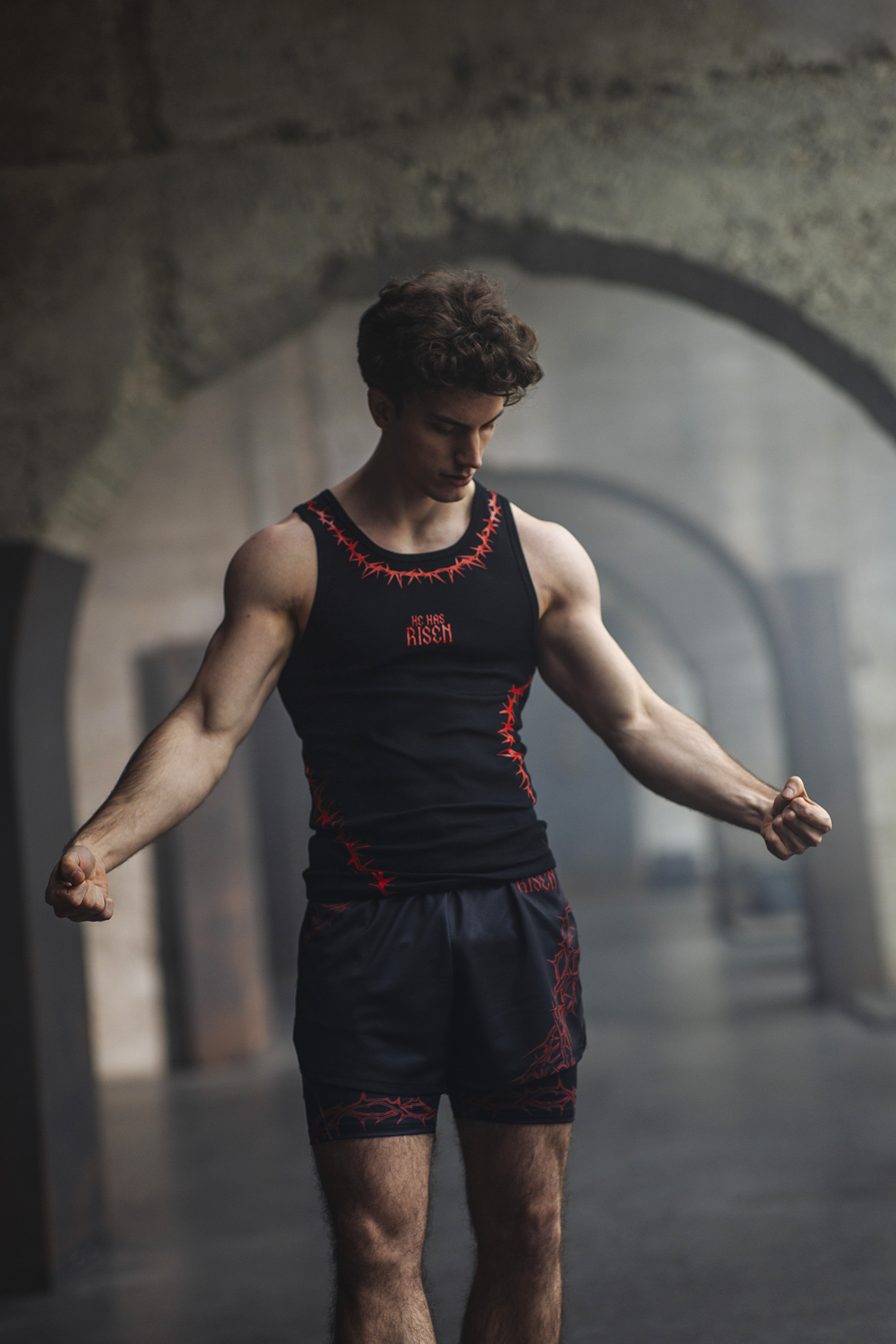 Risen Tank Top - Black