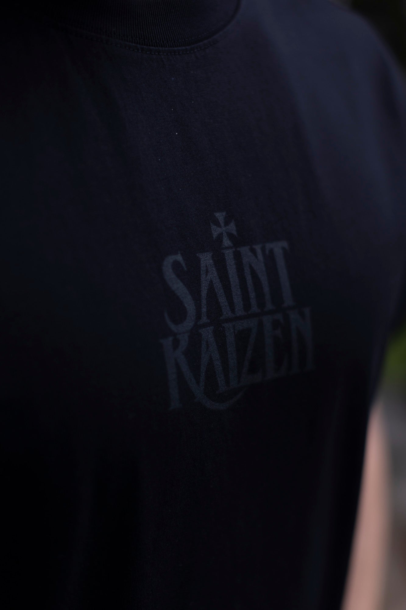 Saint Kaizen Christian gym wear shirt. Features the bold King Baldwin T-Shirt spiritual design. Oversize fit made from premium 220gr cotton.
