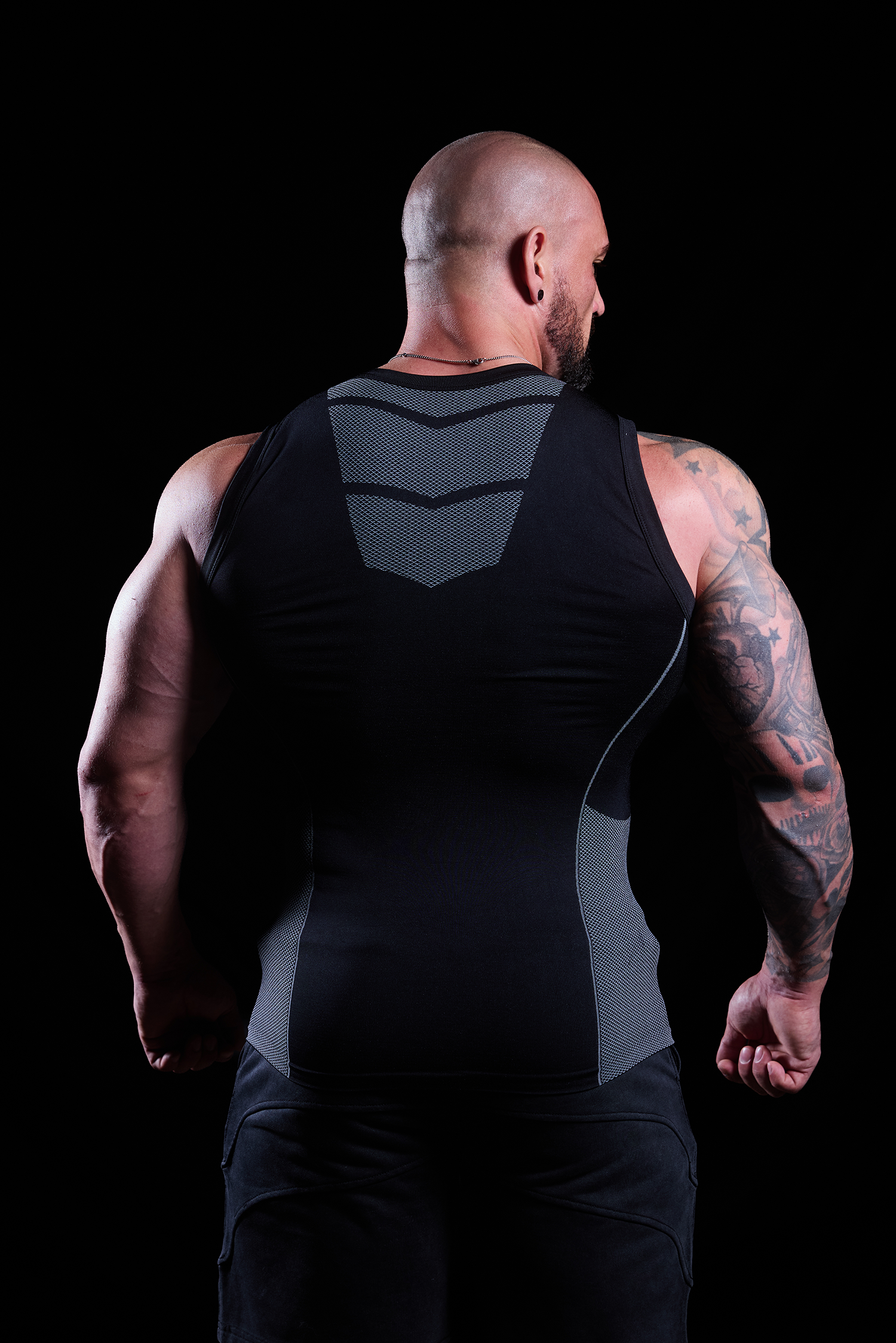 Crusader Compression Tank