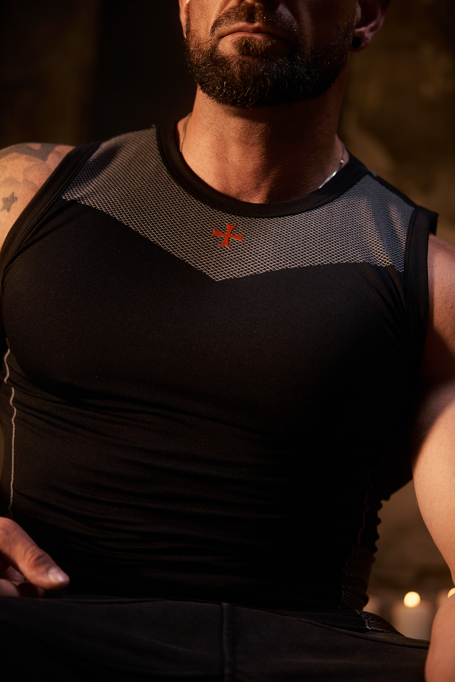Crusader Compression Tank