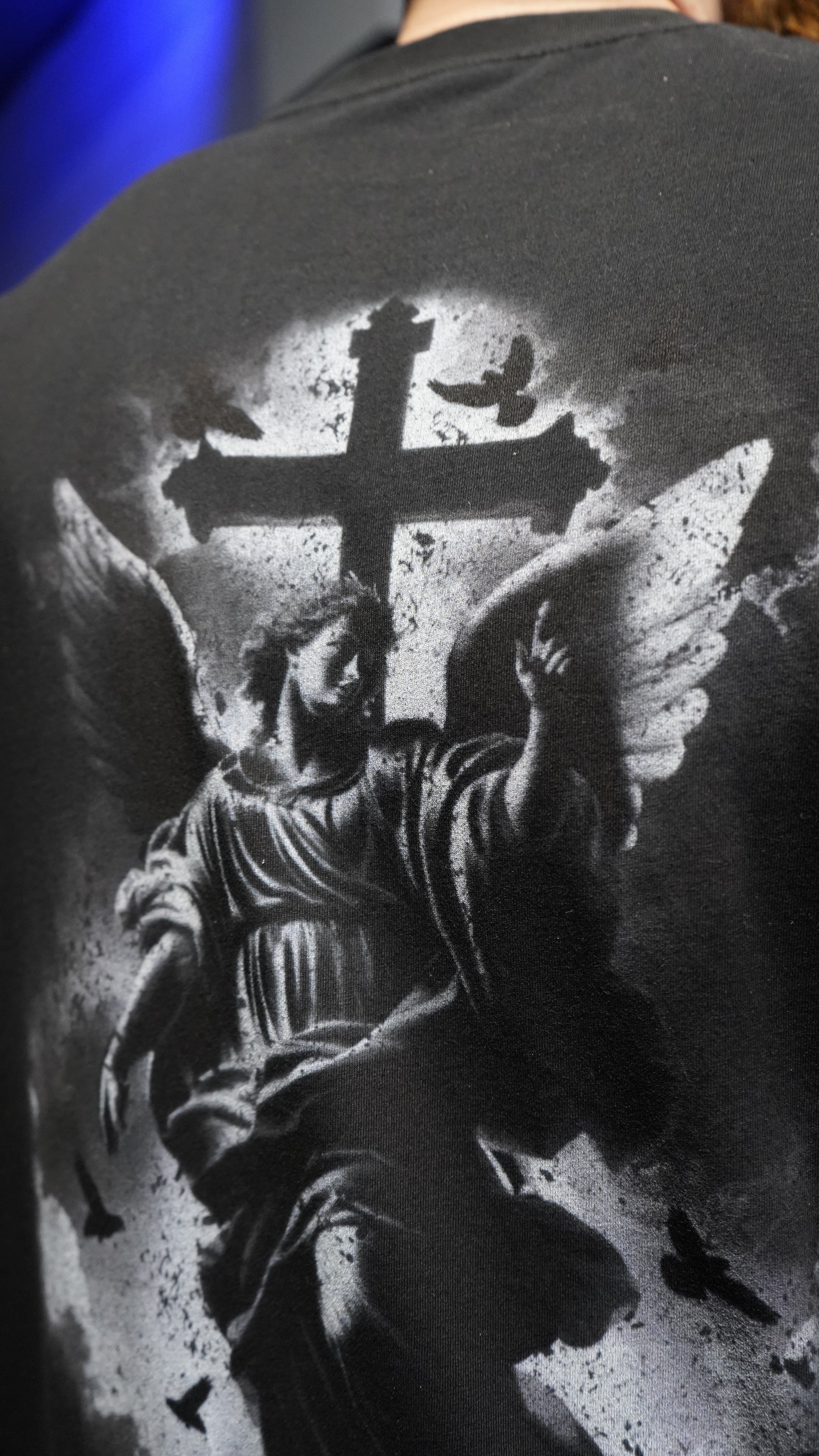 Saint Kaizen Christian gym wear shirt. Features the bold Psalm 103:20 T-Shirt spiritual design. Oversize fit made from premium 220gr cotton.